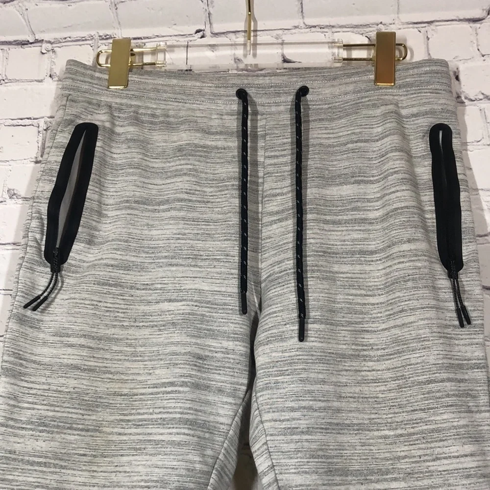 Express joggers for men - Picture 3 of 9